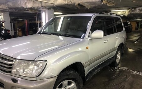 Toyota Land Cruiser 100 рестайлинг 2, 2007 год, 1 890 000 рублей, 9 фотография