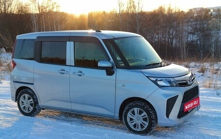 Toyota Roomy I, 2021 год, 1 250 000 рублей, 2 фотография