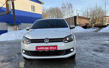 Volkswagen Polo VI (EU Market), 2012 год, 1 100 000 рублей, 1 фотография