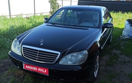 Mercedes-Benz S-Класс, 2004 год, 900 000 рублей, 2 фотография