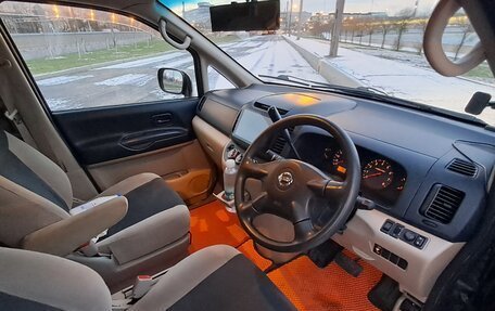 Nissan Serena II, 2004 год, 750 000 рублей, 5 фотография