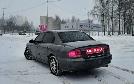 Hyundai Sonata IV рестайлинг, 2005 год, 300 000 рублей, 5 фотография