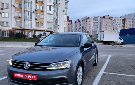 Volkswagen Jetta VI, 2014 год, 1 250 000 рублей, 2 фотография