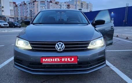 Volkswagen Jetta VI, 2014 год, 1 250 000 рублей, 31 фотография