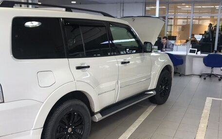 Mitsubishi Pajero IV, 2019 год, 4 250 000 рублей, 4 фотография