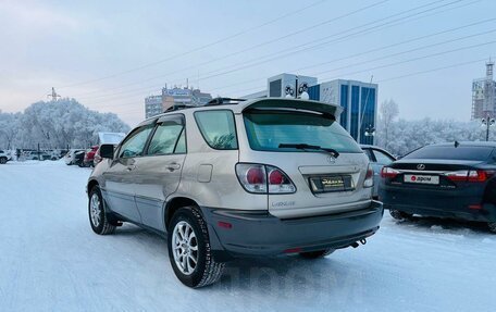 Lexus RX IV рестайлинг, 2001 год, 1 199 000 рублей, 8 фотография