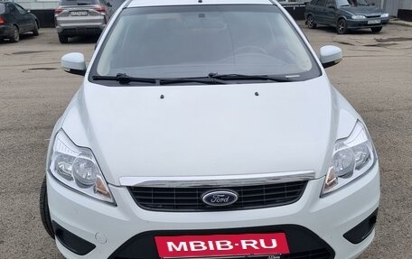 Ford Focus II рестайлинг, 2010 год, 650 000 рублей, 2 фотография