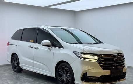 Honda Odyssey IV, 2022 год, 3 400 000 рублей, 2 фотография