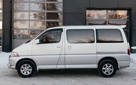 Toyota Regius, 1997 год, 1 000 000 рублей, 2 фотография