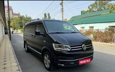 Volkswagen Multivan T6 рестайлинг, 2015 год, 3 500 000 рублей, 1 фотография