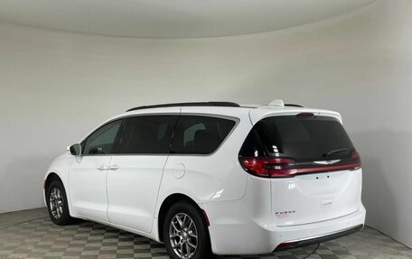 Chrysler Pacifica (RU), 2020 год, 2 457 000 рублей, 7 фотография