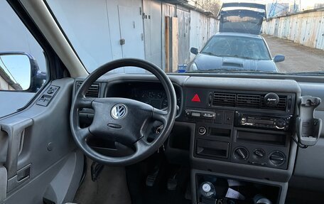 Volkswagen Transporter T4, 2001 год, 1 230 000 рублей, 28 фотография