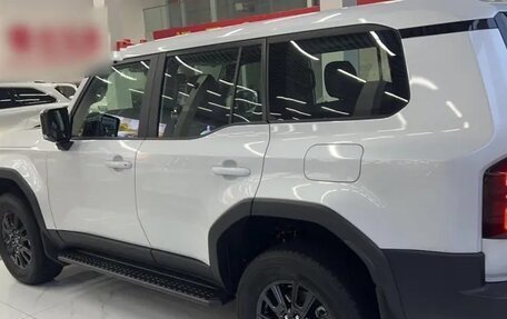 Toyota Land Cruiser Prado, 2024 год, 11 189 999 рублей, 4 фотография