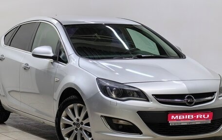 Opel Astra J, 2014 год, 928 000 рублей, 1 фотография