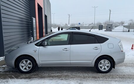 Toyota Prius, 2009 год, 949 000 рублей, 8 фотография