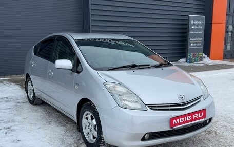 Toyota Prius, 2009 год, 949 000 рублей, 3 фотография