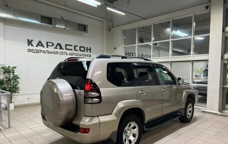 Toyota Land Cruiser Prado 120 рестайлинг, 2003 год, 1 890 000 рублей, 2 фотография