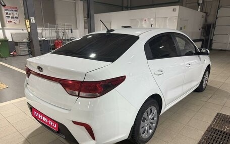 KIA Rio IV, 2018 год, 1 416 000 рублей, 4 фотография