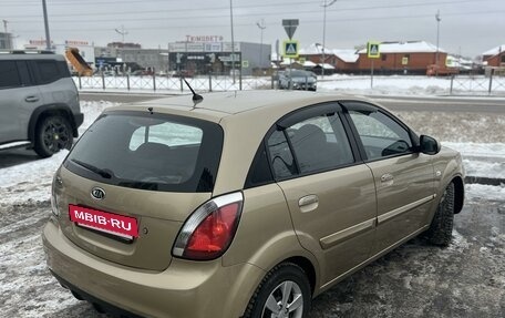 KIA Rio II, 2011 год, 740 000 рублей, 4 фотография