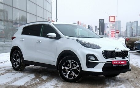 KIA Sportage IV рестайлинг, 2021 год, 2 840 000 рублей, 3 фотография