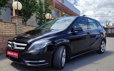 Mercedes-Benz B-Класс, 2012 год, 1 210 000 рублей, 1 фотография