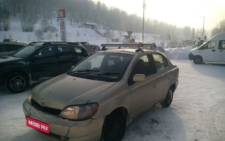 Toyota Platz, 2000 год, 300 000 рублей, 13 фотография