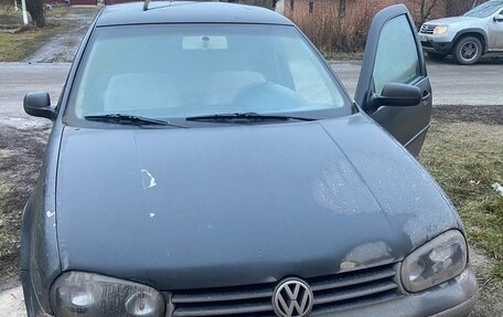 Volkswagen Golf IV, 2000 год, 120 000 рублей, 1 фотография