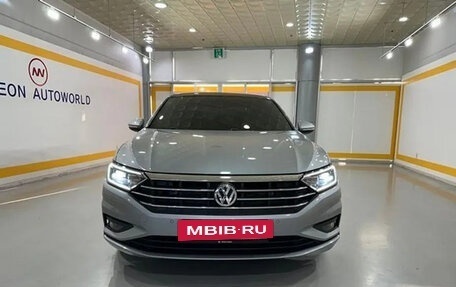 Volkswagen Jetta VII, 2020 год, 1 890 000 рублей, 2 фотография