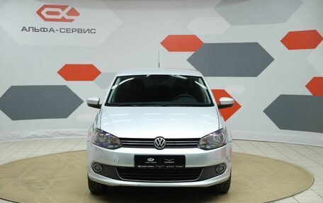 Volkswagen Polo VI (EU Market), 2011 год, 790 000 рублей, 2 фотография