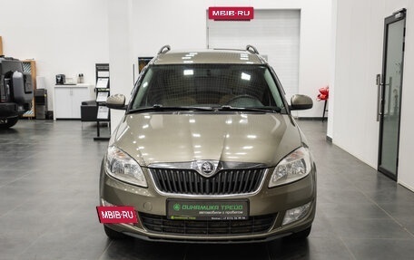 Skoda Roomster, 2014 год, 800 000 рублей, 2 фотография