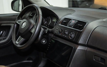 Skoda Roomster, 2014 год, 800 000 рублей, 16 фотография