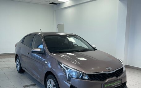 KIA Rio IV, 2021 год, 1 702 000 рублей, 3 фотография