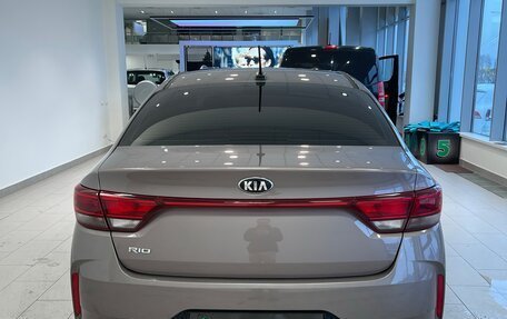 KIA Rio IV, 2021 год, 1 702 000 рублей, 7 фотография