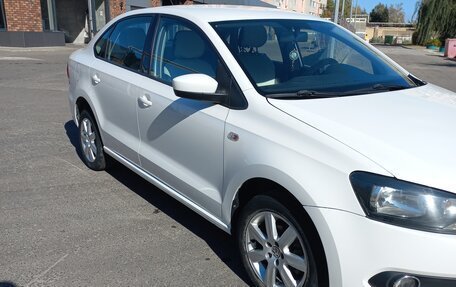 Volkswagen Polo VI (EU Market), 2012 год, 925 000 рублей, 3 фотография