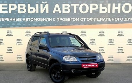 Chevrolet Niva I рестайлинг, 2016 год, 875 000 рублей, 3 фотография