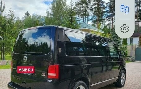 Volkswagen Multivan T5, 2011 год, 2 210 000 рублей, 3 фотография