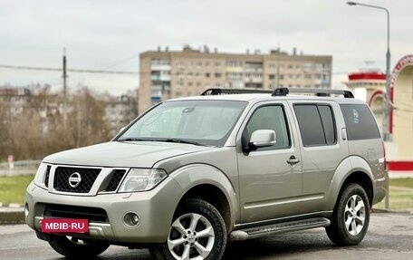 Nissan Pathfinder, 2011 год, 1 865 000 рублей, 3 фотография