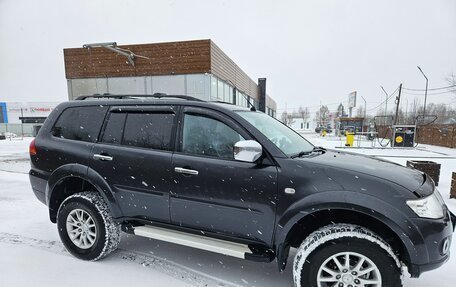 Mitsubishi Pajero Sport II рестайлинг, 2012 год, 1 490 000 рублей, 3 фотография