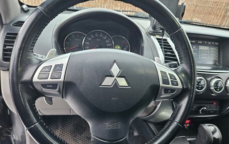 Mitsubishi Pajero Sport II рестайлинг, 2012 год, 1 490 000 рублей, 10 фотография