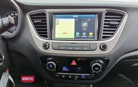 Hyundai Solaris II рестайлинг, 2017 год, 1 439 995 рублей, 19 фотография