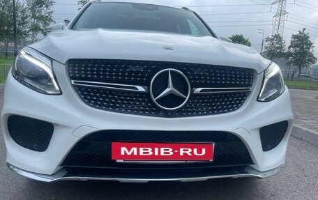 Mercedes-Benz GLE, 2018 год, 4 490 000 рублей, 8 фотография