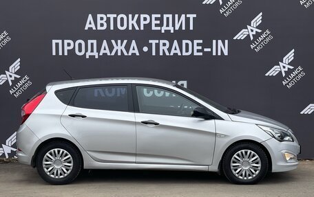 Hyundai Solaris II рестайлинг, 2015 год, 905 000 рублей, 9 фотография