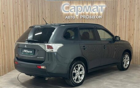 Mitsubishi Outlander III рестайлинг 3, 2013 год, 1 857 000 рублей, 5 фотография