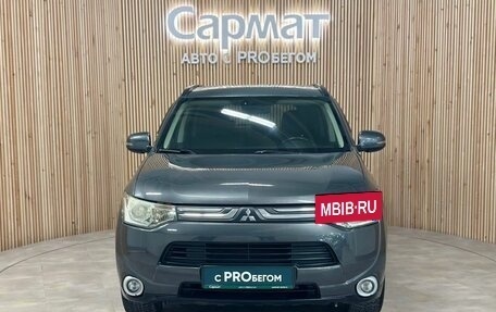 Mitsubishi Outlander III рестайлинг 3, 2013 год, 1 857 000 рублей, 8 фотография