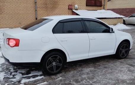 Volkswagen Jetta VI, 2010 год, 480 000 рублей, 2 фотография