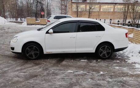 Volkswagen Jetta VI, 2010 год, 480 000 рублей, 4 фотография