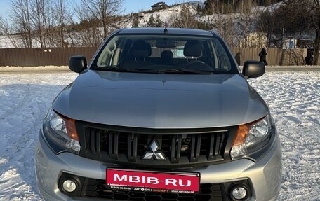 Mitsubishi L200 IV рестайлинг, 2017 год, 1 620 000 рублей, 14 фотография