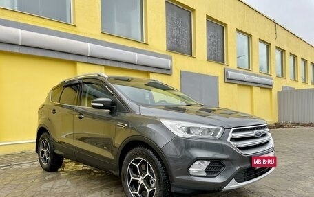 Ford Kuga III, 2017 год, 7 фотография