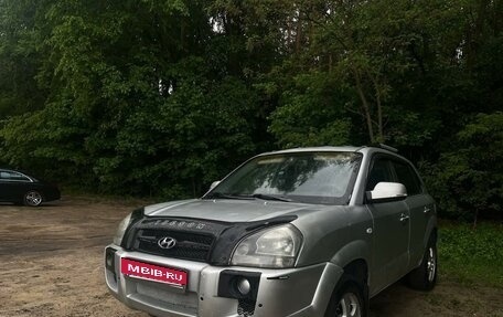 Hyundai Tucson III, 2007 год, 750 000 рублей, 3 фотография