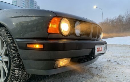 BMW 5 серия, 1989 год, 850 000 рублей, 8 фотография